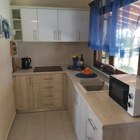 Orange_blue_aparment №1